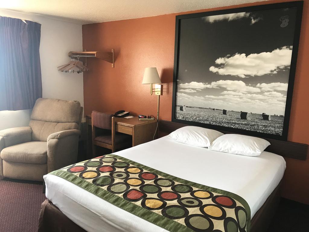 Super 8 By Wyndham Aberdeen East Ngoại thất bức ảnh