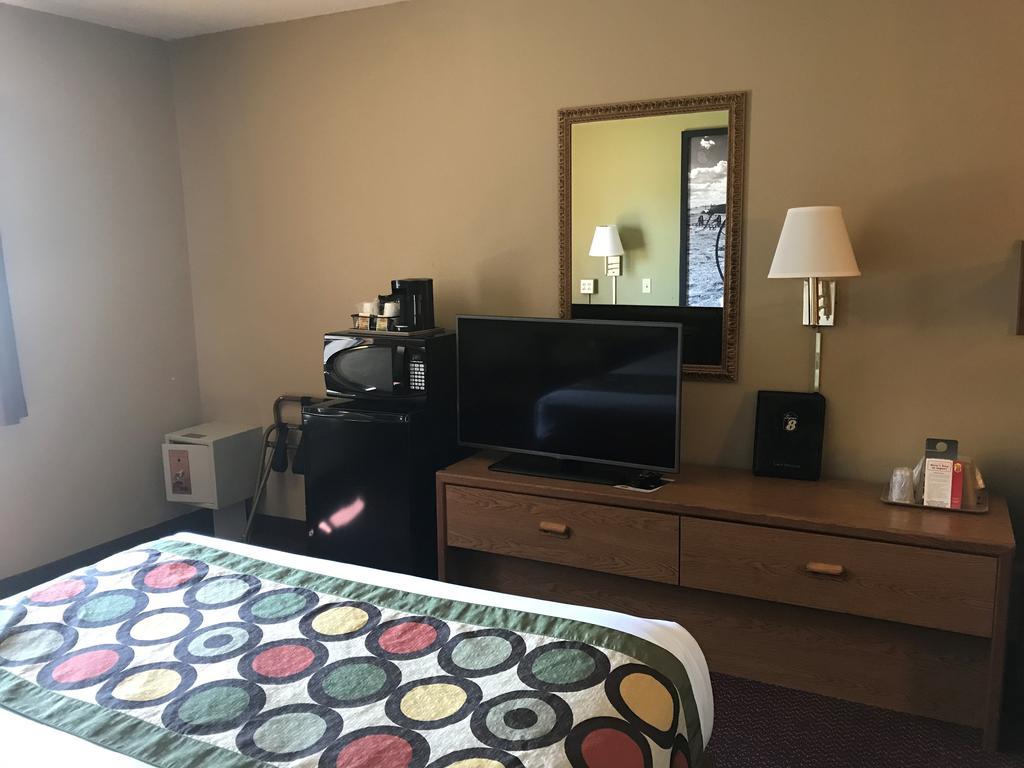 Super 8 By Wyndham Aberdeen East Ngoại thất bức ảnh